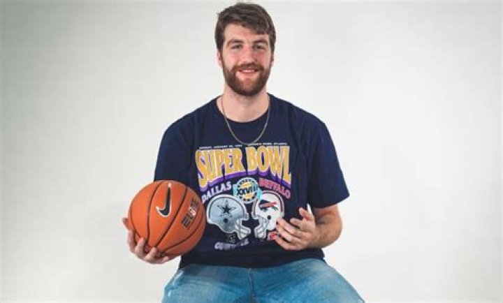 Drew Timme Bio – Facts, Age, Girlfriend, Parents, Net Worth, Height