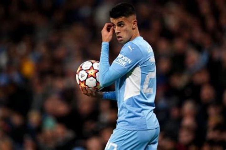 João Cancelo Age, Height, Footed, Nationality, Position, Number, Teams, Assists This Season
