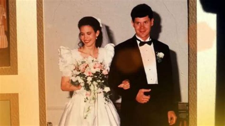 Webster Groves: Who Is Mayor Laura Arnold? Age Wiki – Is She Married To Husband Rusty Yates?